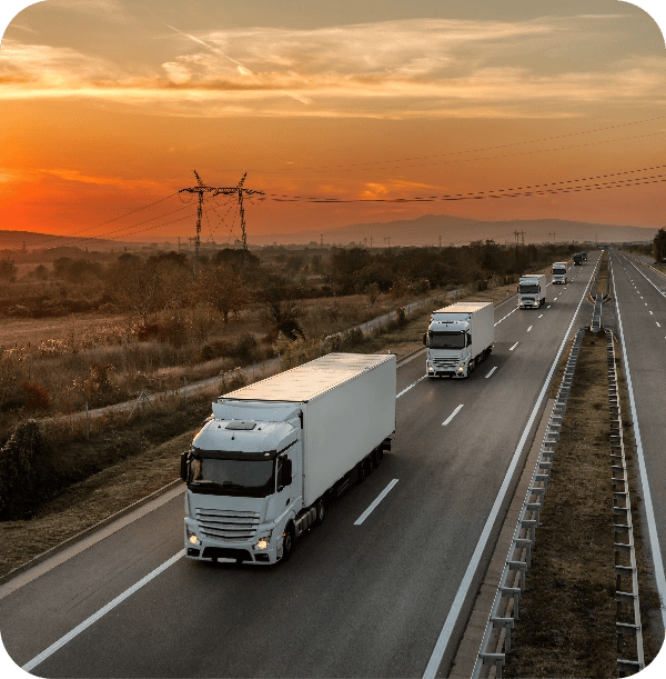 Foto di trasporto in autostrada con camion